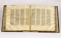 Der gebundene Codex Sinaiticus in der British Library.